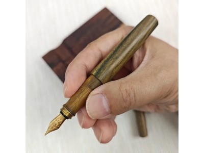 綠檀 SIMEICHU木製鋼筆 ( 訂購14天) 隨機發貨！